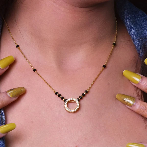 Suvyara Avira Halo Mangalsutra